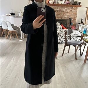 90% wool Black Women's Coat (purchased and made in Korea)